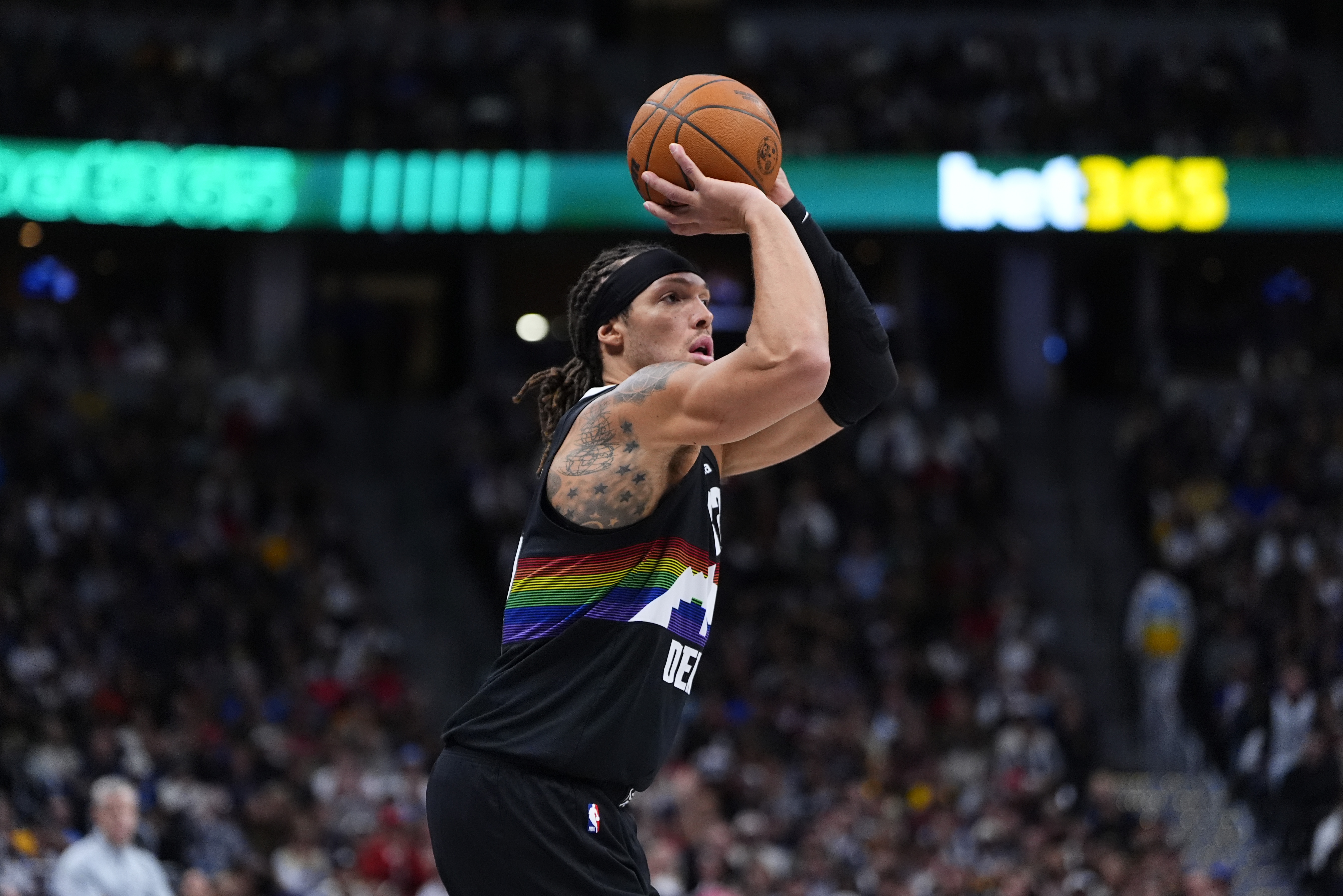 开云-掘金官方:阿隆·戈登腿筋受伤 本场提前退赛&不会回归