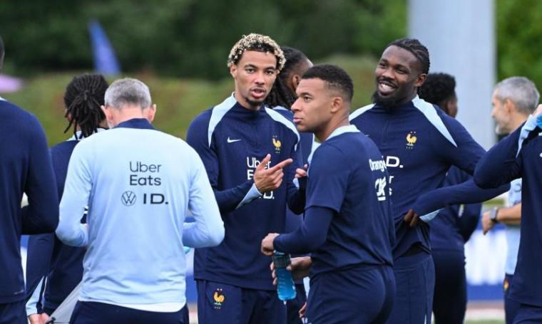 队报预测法国首发：小图拉姆占据左路，特奥将与迪涅竞争上岗