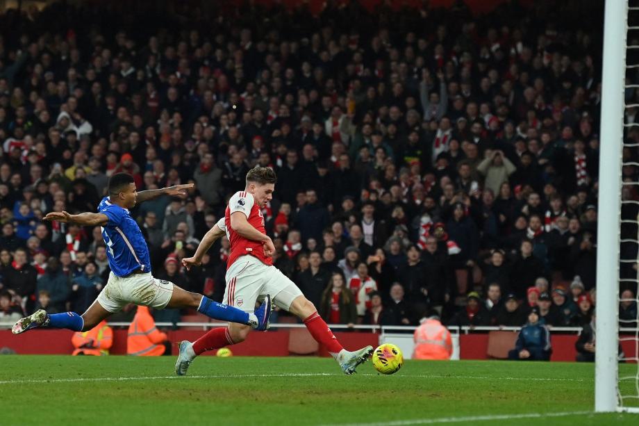 开云中国-英超-苏比门迪破门约克雷斯两球 阿森纳三球完胜